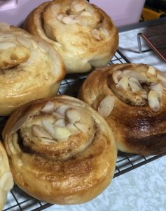 シナモンロール