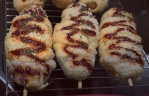 串さしウインナーパン