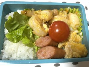 エビマヨカレーがメイン