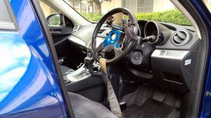 頚損マイカー内部