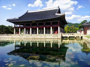 韓国宮殿のHDR編集後の画像