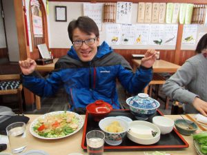 ワニ肉定食と私