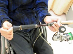 短いロッドエンド