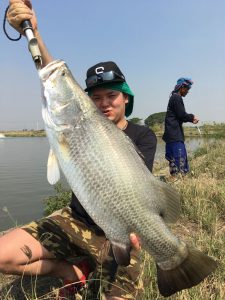 H氏とバラマンディ2