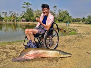 ピラルクーと恥ずかしい姿の私