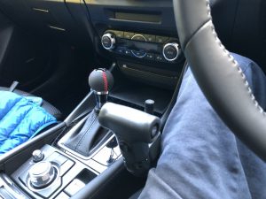 シフトノブを変更