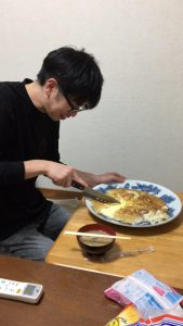 崩れやすくカットが難しい