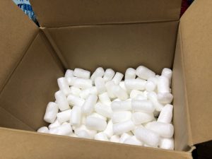 裏にもこんなに緩衝材が！