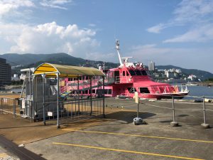 ジェット船で伊豆大島へ