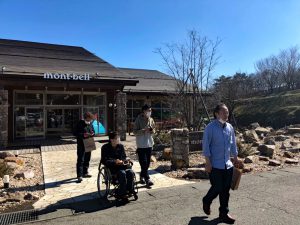 富士吉田のモンベルショップでお買い物