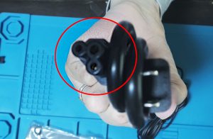 別売りの電源ケーブル