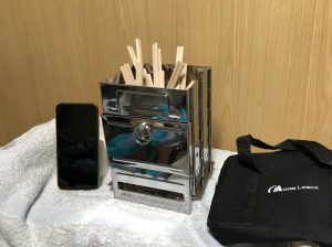 ミニバーベキューコンロの大きさiPhoneと