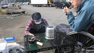 火吹き棒でボーッとする私(笑)