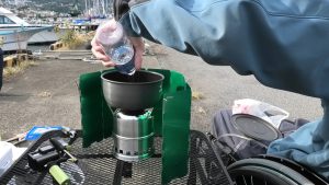 焚き火台 で最初の湯沸かし