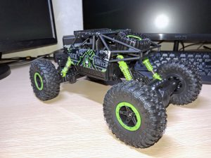 トイラジですが4輪独立サスペンション?