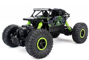 ４駆のラジコンカー