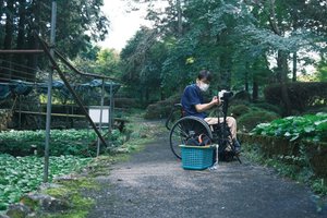 わさびの撮影準備をする私