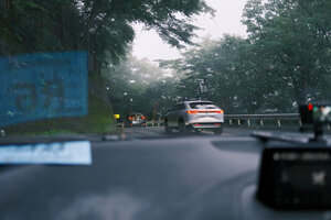 くねくね道をひた走る!楽しいドライブ