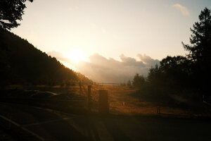 池の茶屋林道に戻れないまま夜が明ける