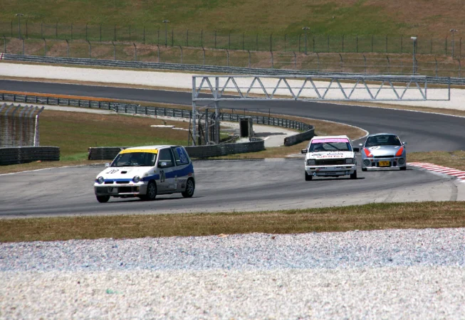 セパンサーキットにてK4-GP24時間レース